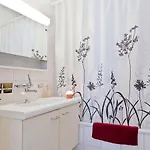 Double Room-2 By Interhome شقة